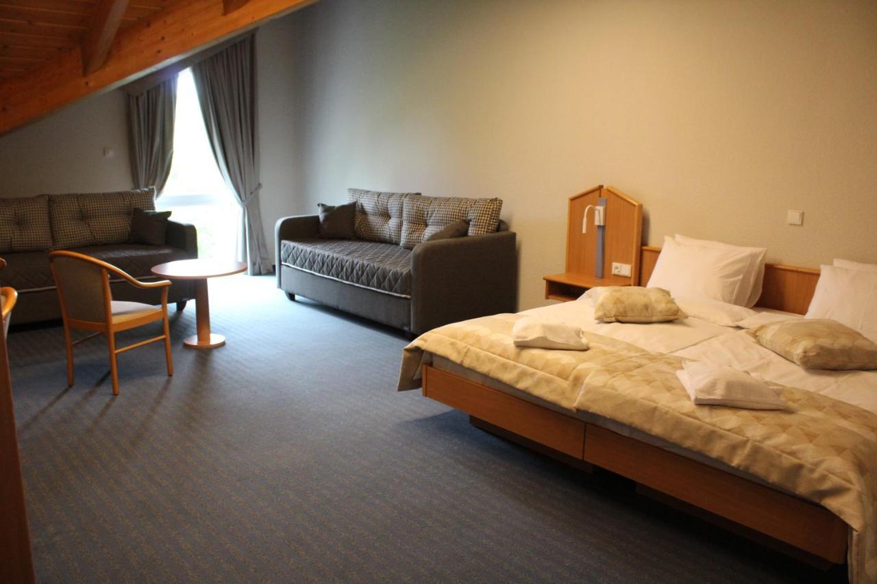 Hotel Bessunger Forst Rossdorf  Exterior photo