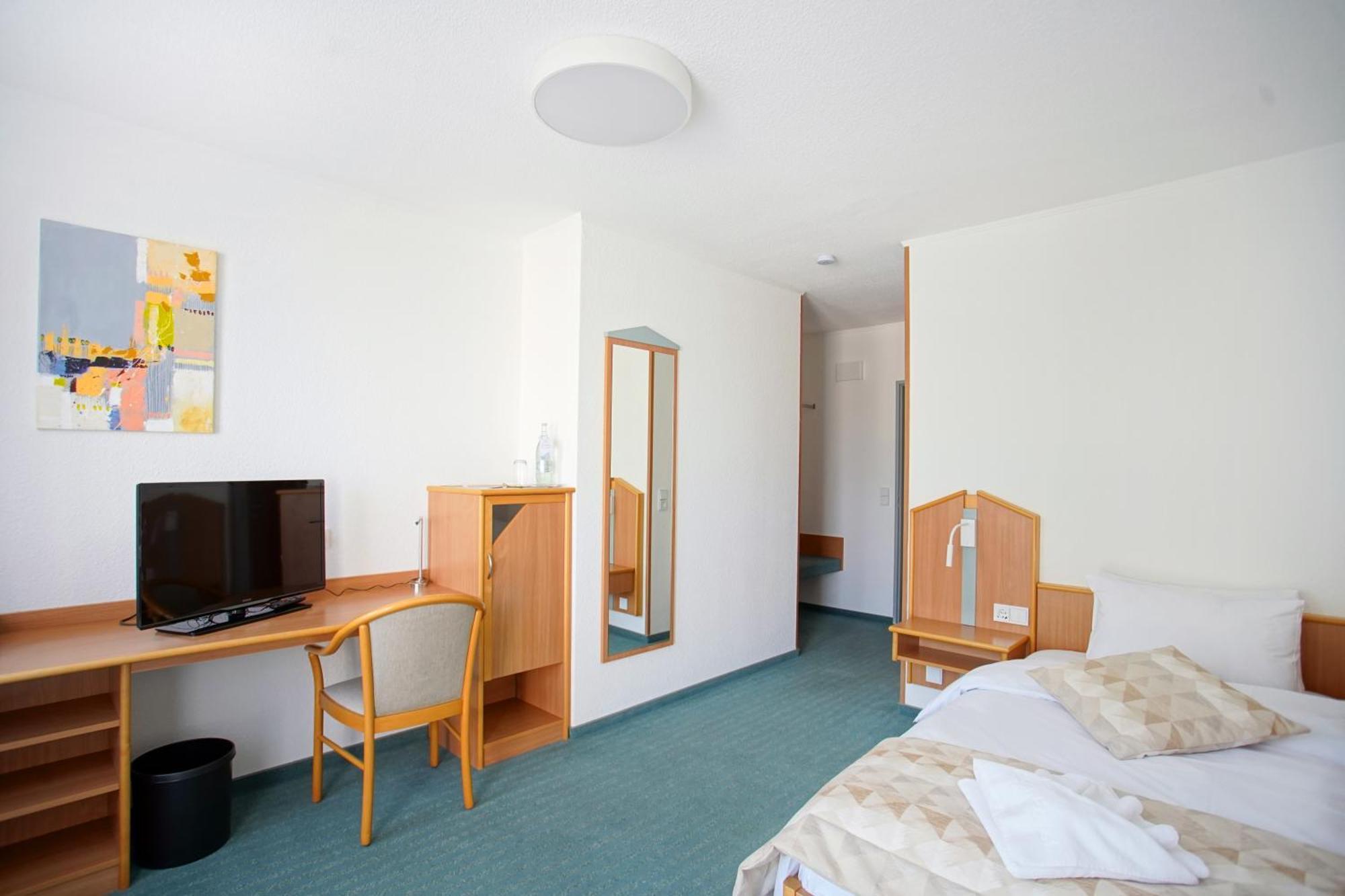 Hotel Bessunger Forst Rossdorf  Exterior photo