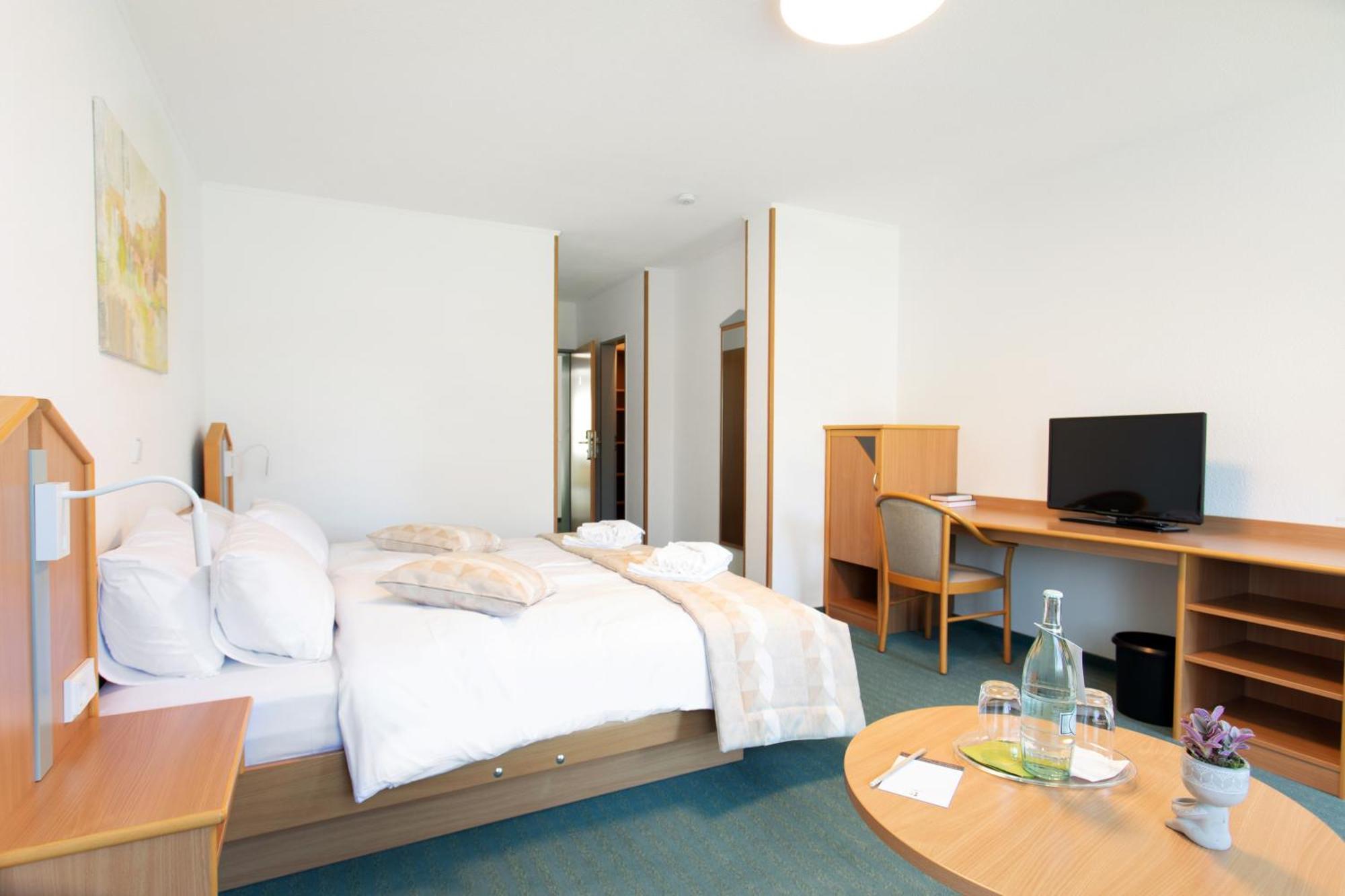 Hotel Bessunger Forst Rossdorf  Exterior photo