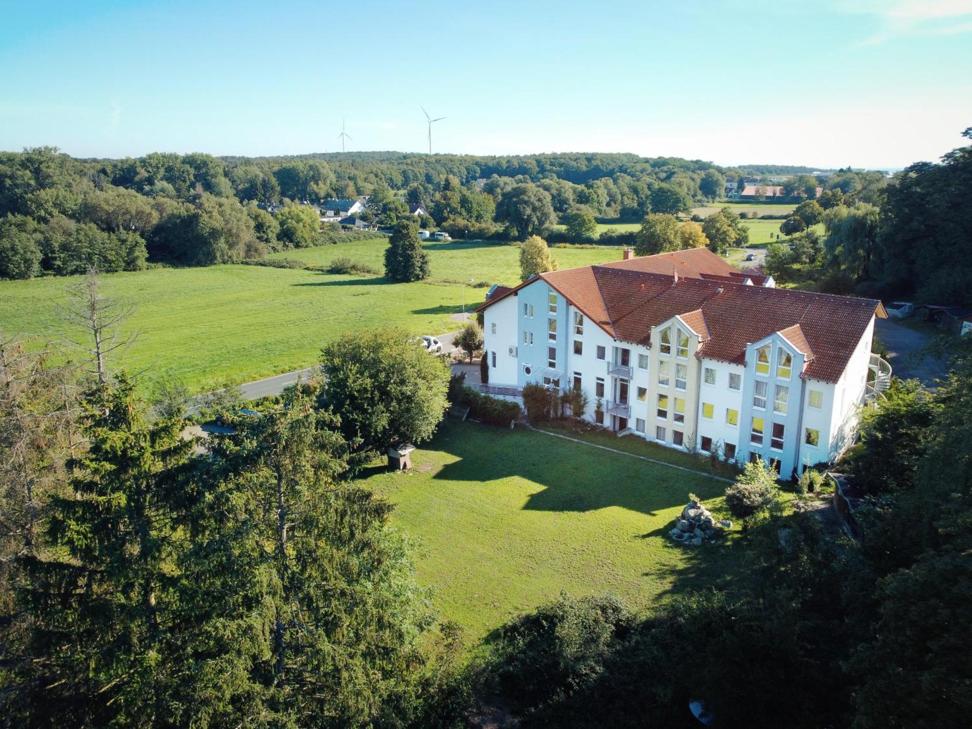 Hotel Bessunger Forst Rossdorf  Exterior photo